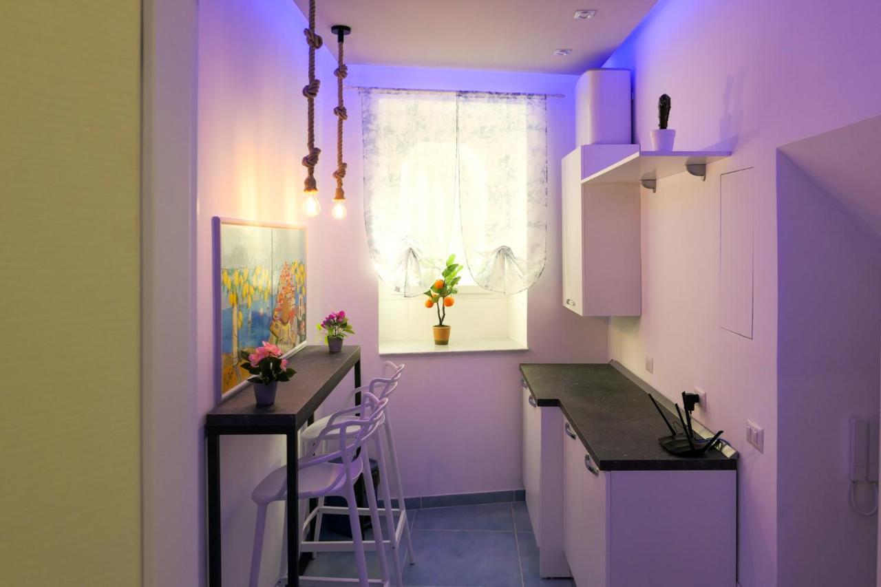 Cristianzerotre Suite Napoli Exterior foto